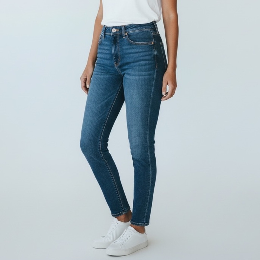 LEVI’S Classic Blue Women's Jeans